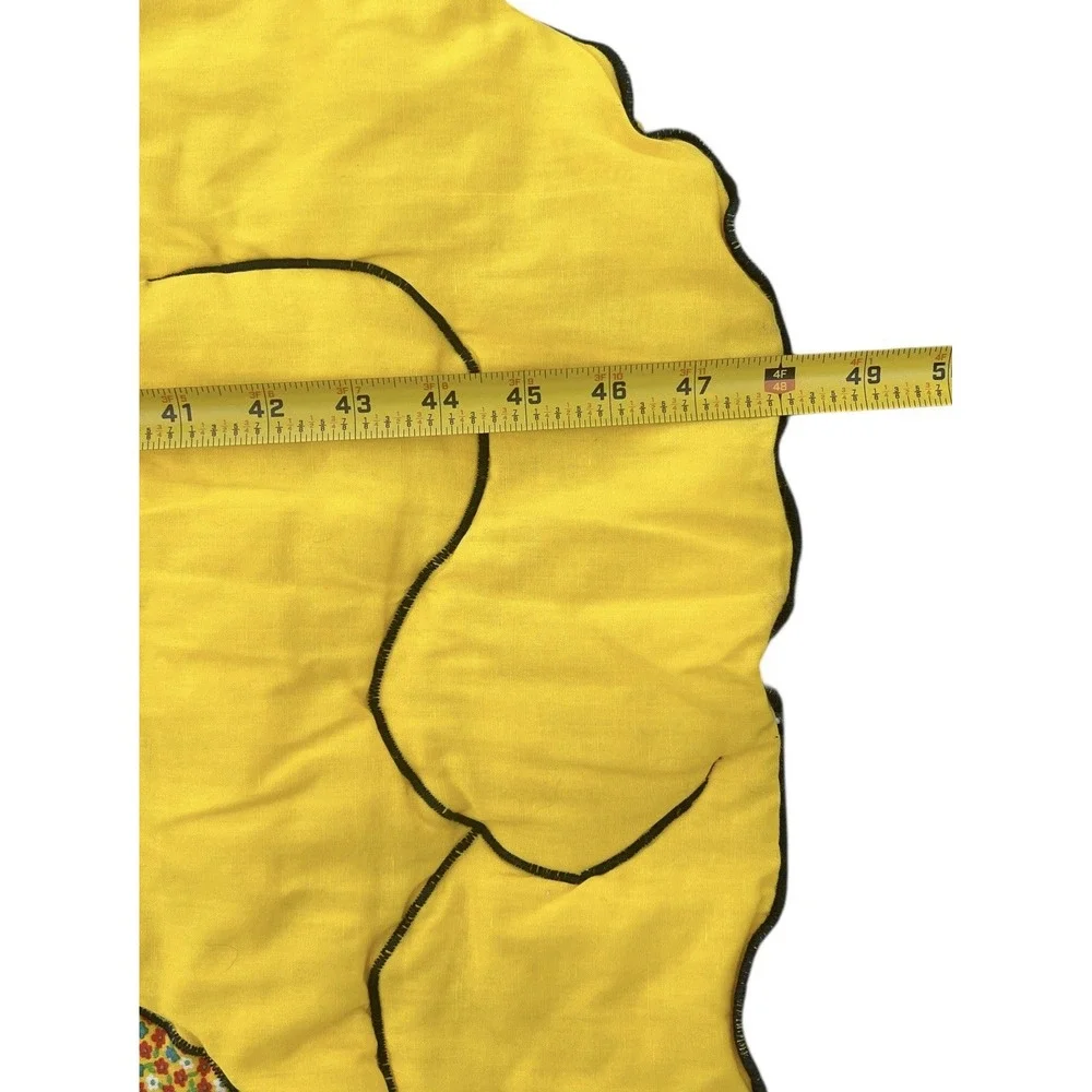 VTG 70s Lion Baby Quilt Blanket Nursery Retro Floral Yellow LRG 48x39 Handmade
